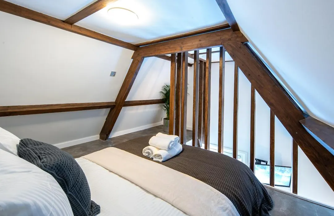 Family Penthouse 7-Minutes From Rotterdam Central Newly Build Top Floor Terrace R5-1