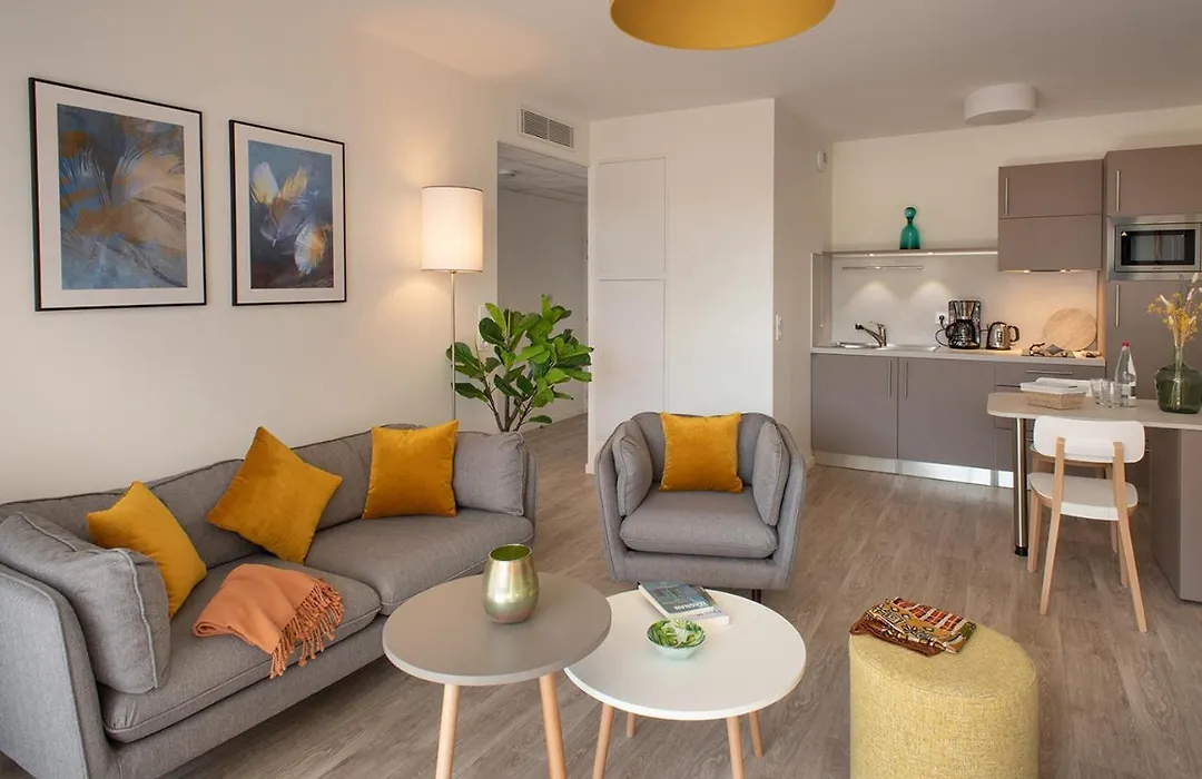 Résidence services seniors DOMITYS LES EAUX VIVES-1