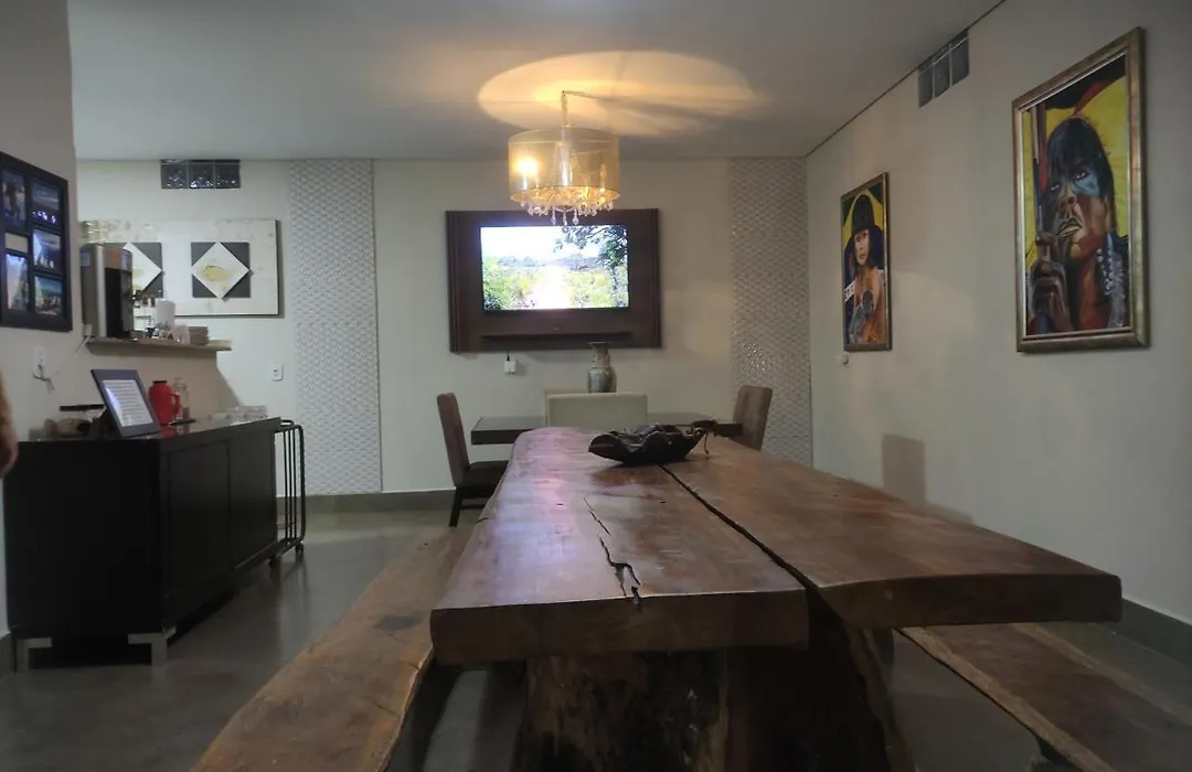 Pousada Da Gi Suites E Turismo-1