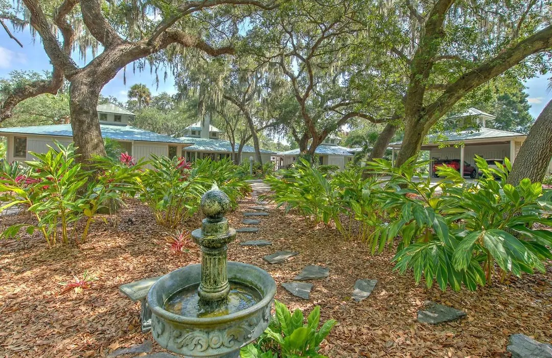 Riverbend Retreat Fla-1