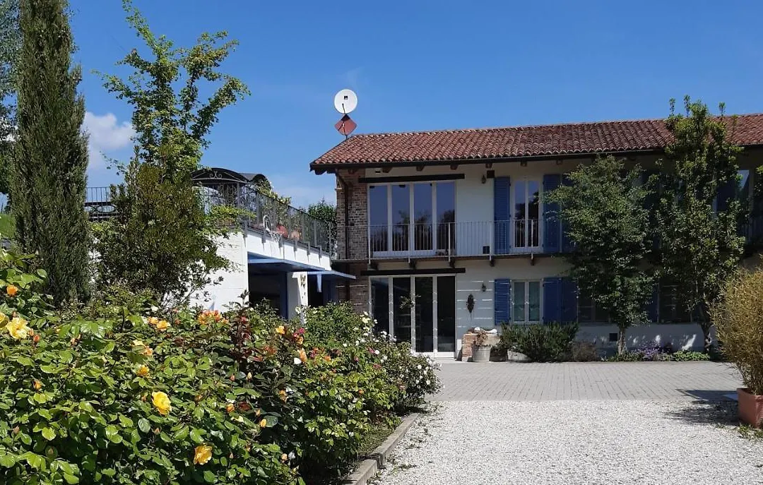 Rosatea B&B-1