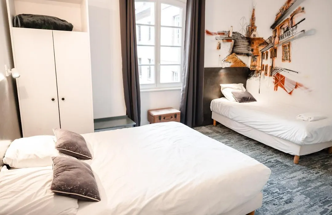Hotel des Arts-1