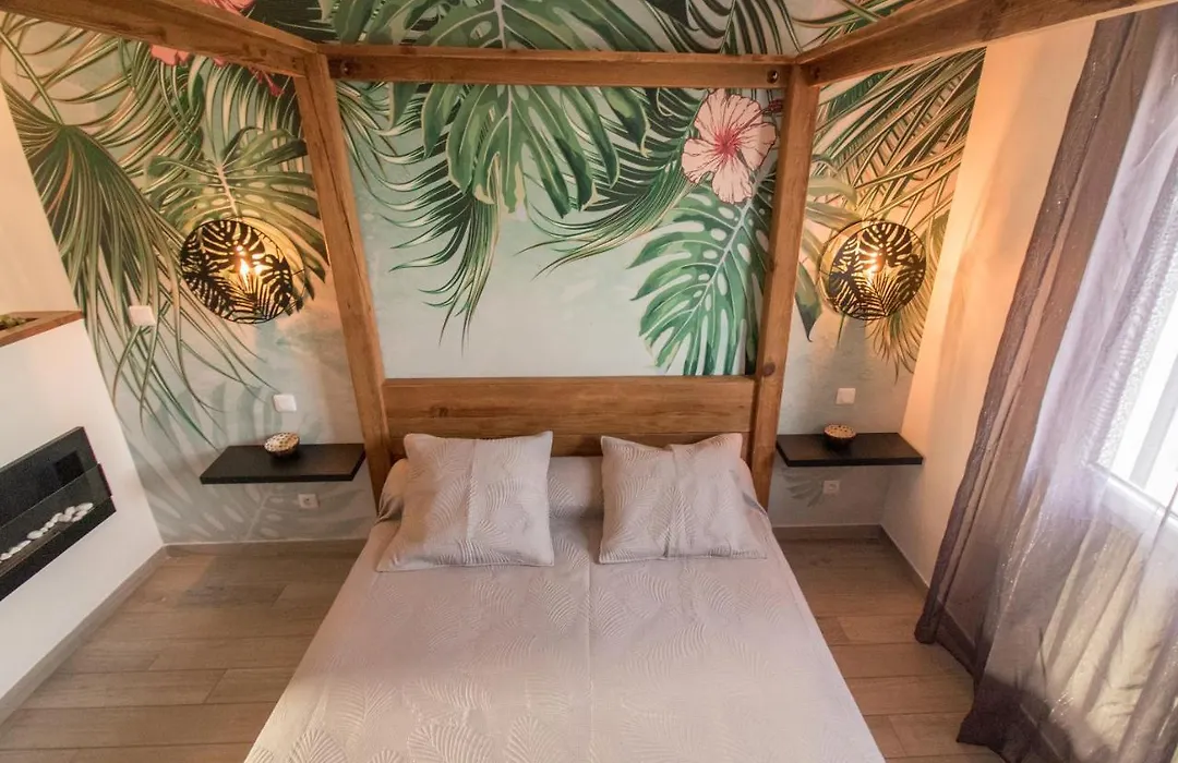 Chambre D'Hotes Jardin D'Eden-1