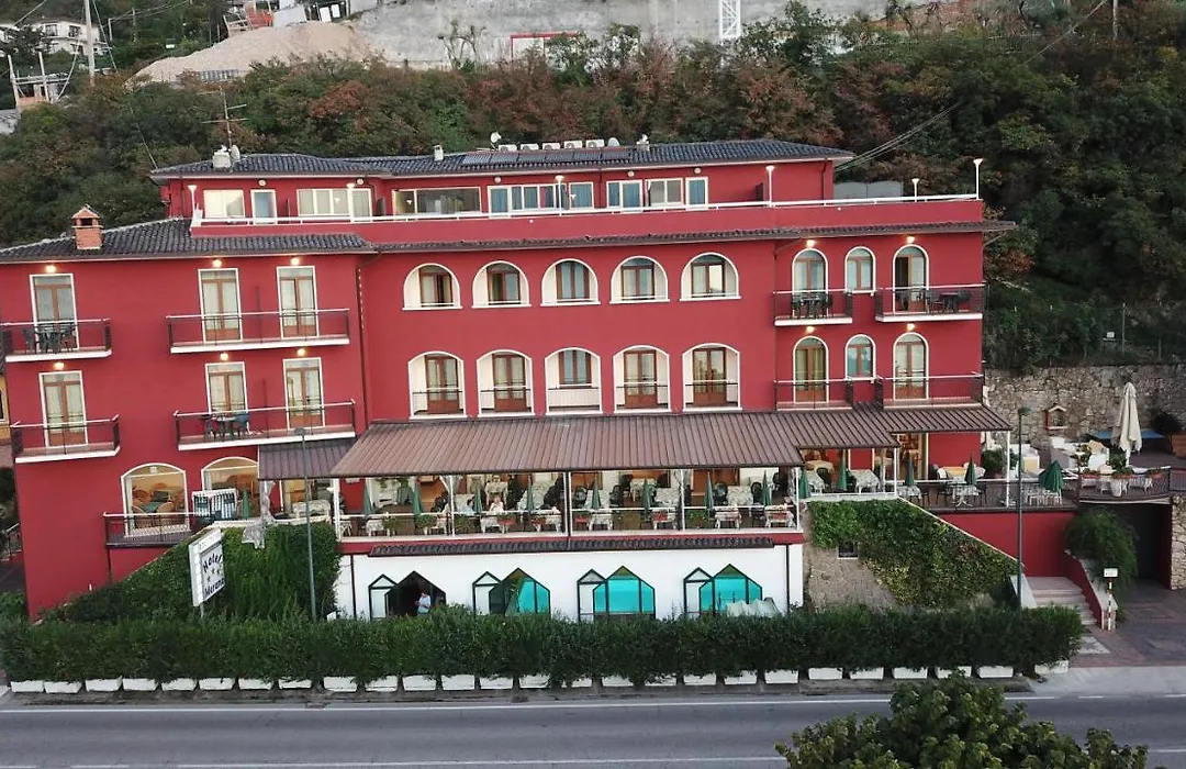 Hotel Merano-1