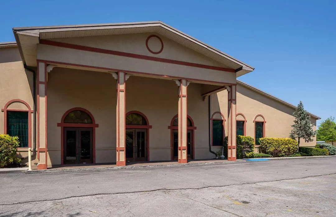 Days Inn By Wyndham Pigeon Forge South-1