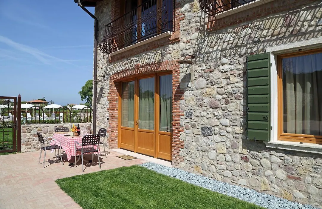 Residence Borgo Mondragon-1