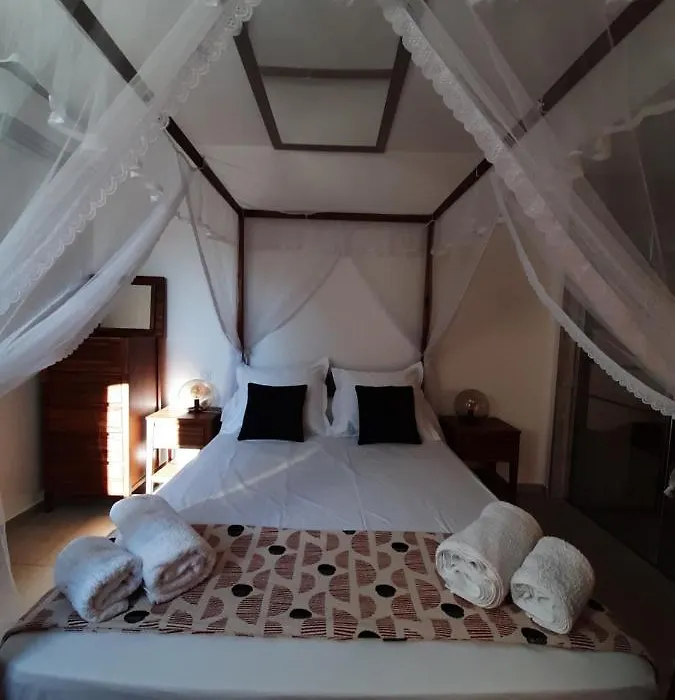 Villa Rasoa Chambre Nosy Be-1