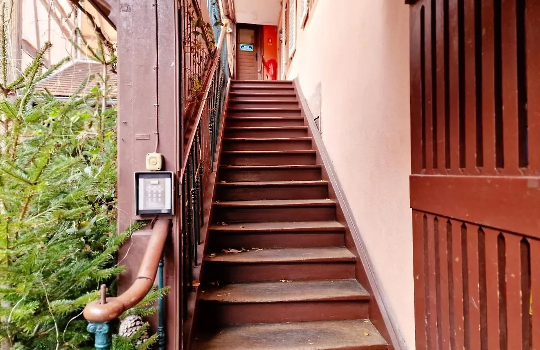 Chambres D'Hotes Chez Caroline-1