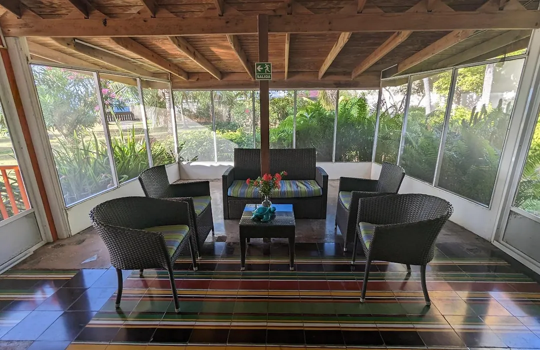 Capi'S Place-1