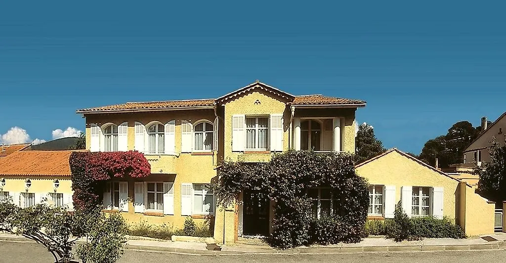Hôtel Lou Paouvadou-1