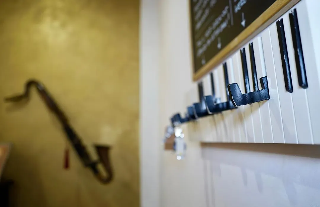 B&B Arts And Music-1