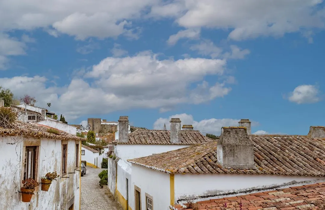 Casa De S. Thiago De Obidos-1