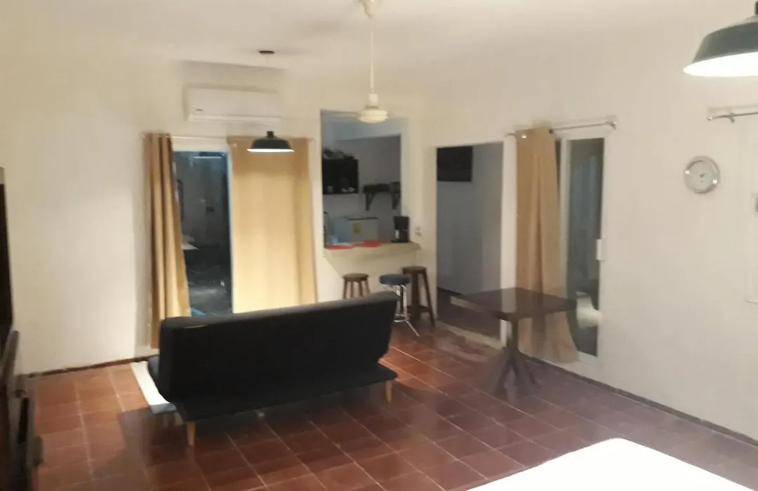 Bea Rooms And Studios-1