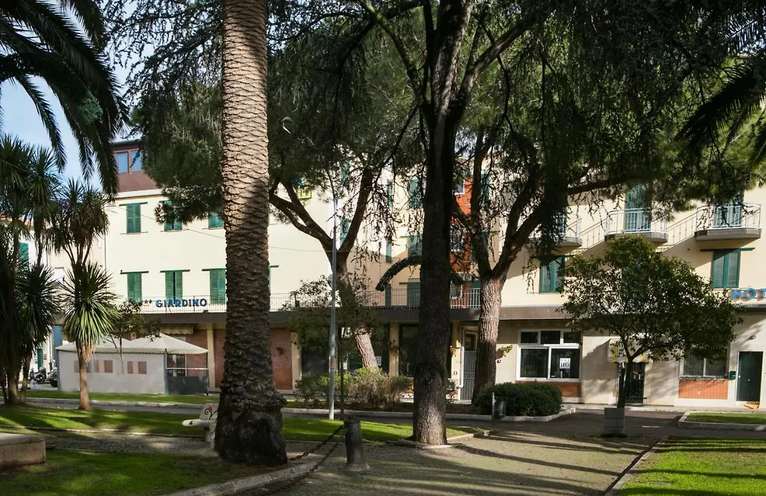 Hotel Giardino-1
