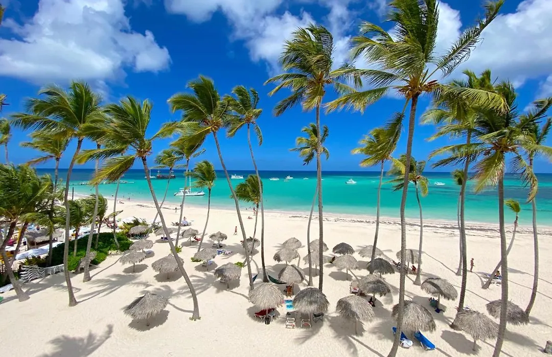 Ducassi Studios & Suites Hotel Wifi Beach Club & Spa-1