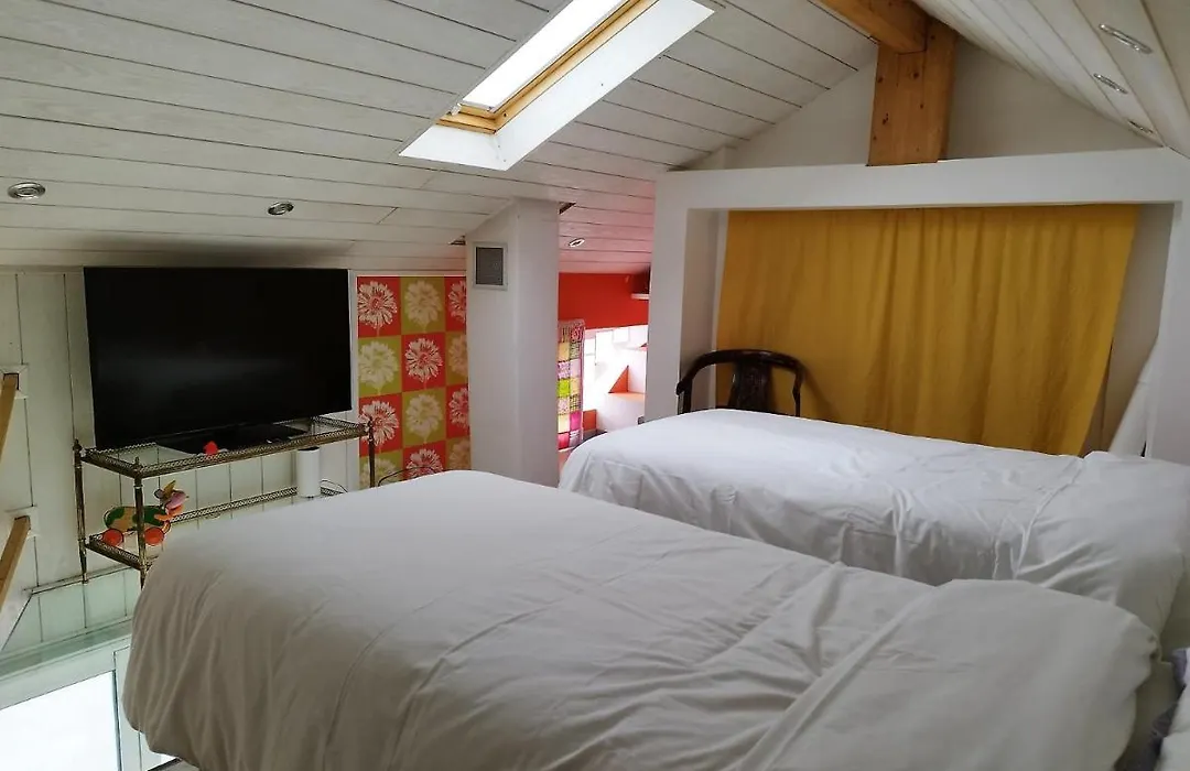 Chalet de Paris-1