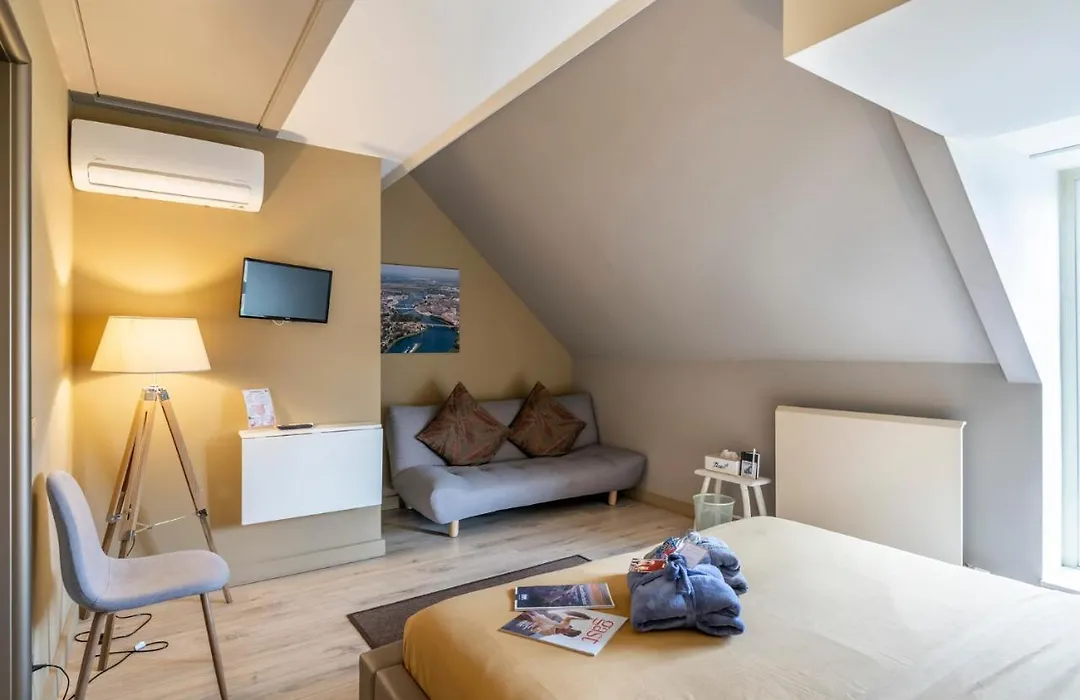 Maas&Mechelen B&B Massage&Wellness-1