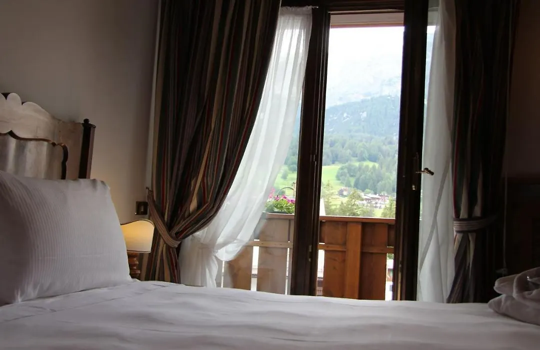 Hotel Bellevue Suites & Spa-1