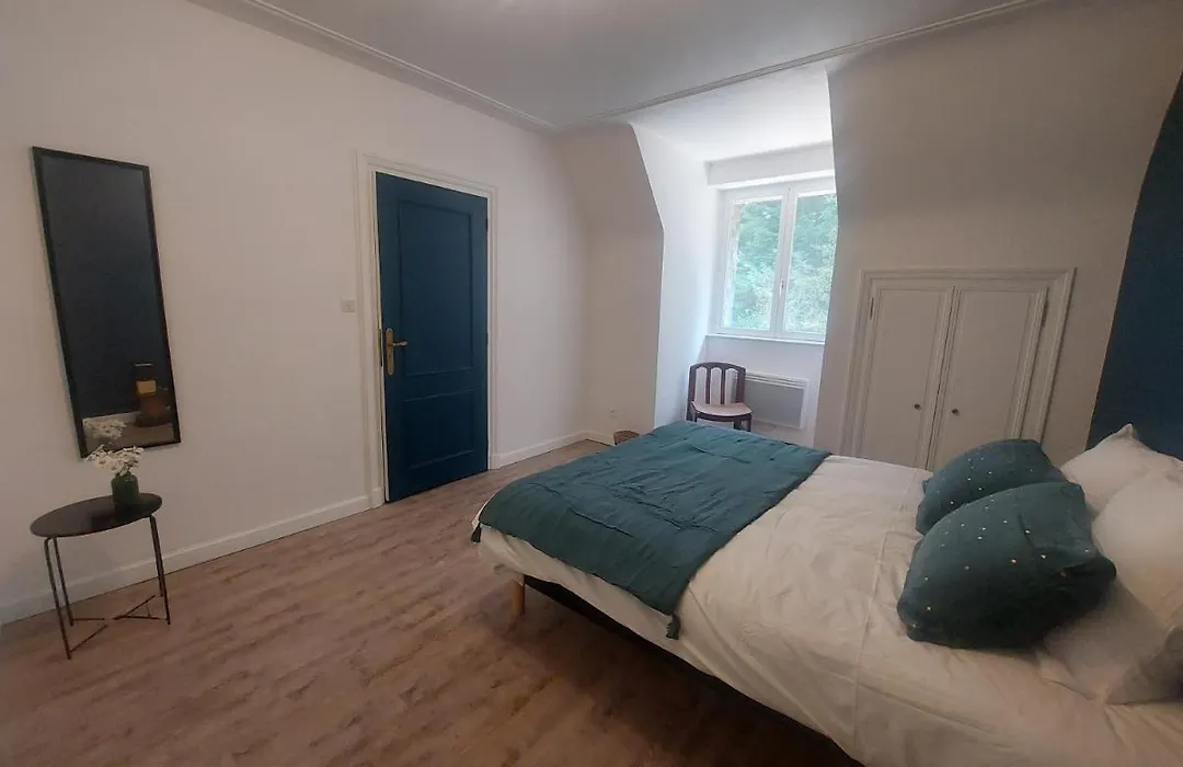 L'échappée, Chambres et Tables d'hôtes-1