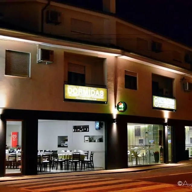 Restaurante E Residencial O Resineiro-1