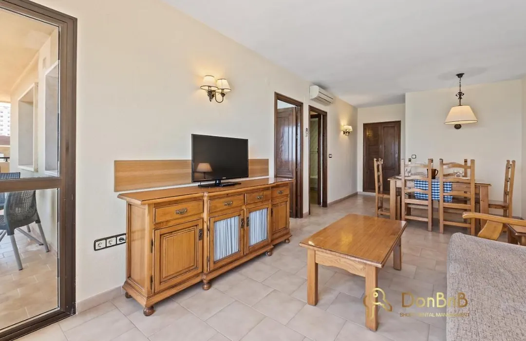 Apartamentos Con Parking Privado En El Paseo Maritimo De Fuengirola-1