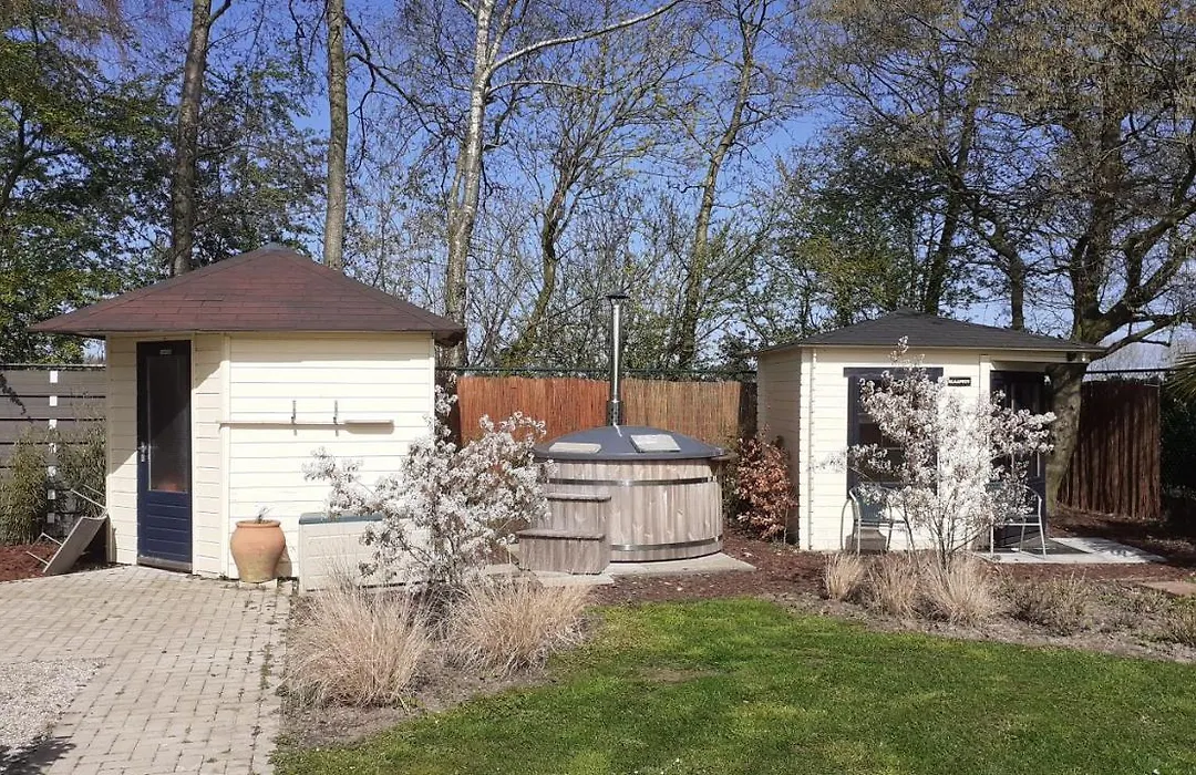 Stellechalets op Vakantiepark Stelleplas - Heinkenszand-1