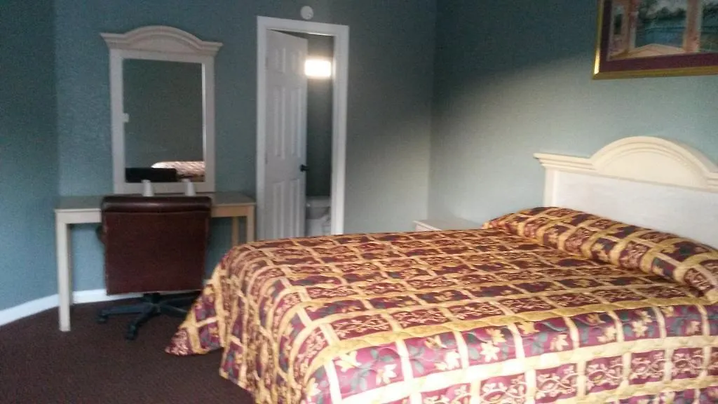 Deluxe Inn-1