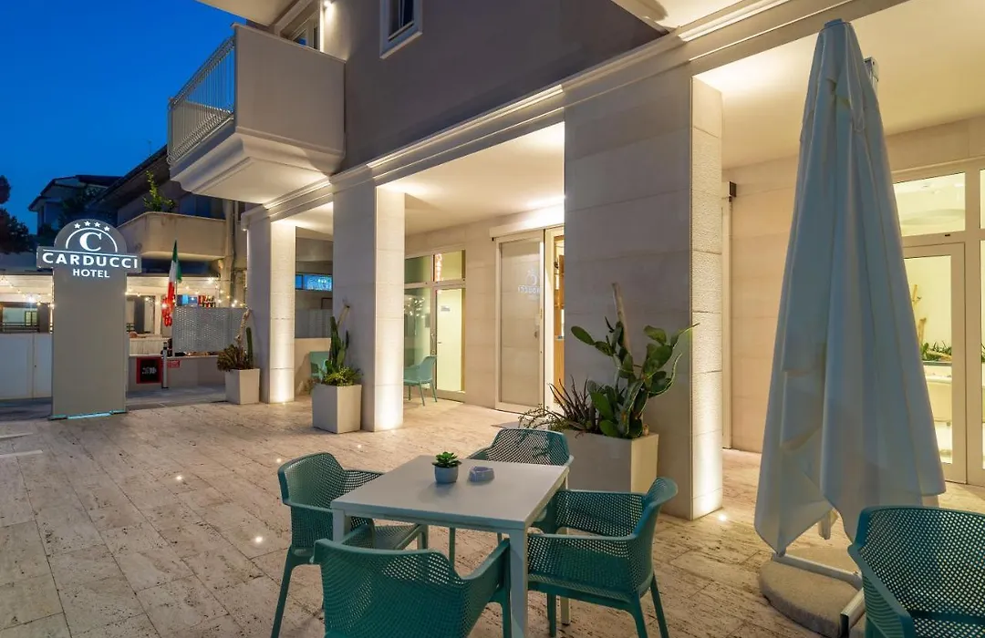 Hotel Carducci-1