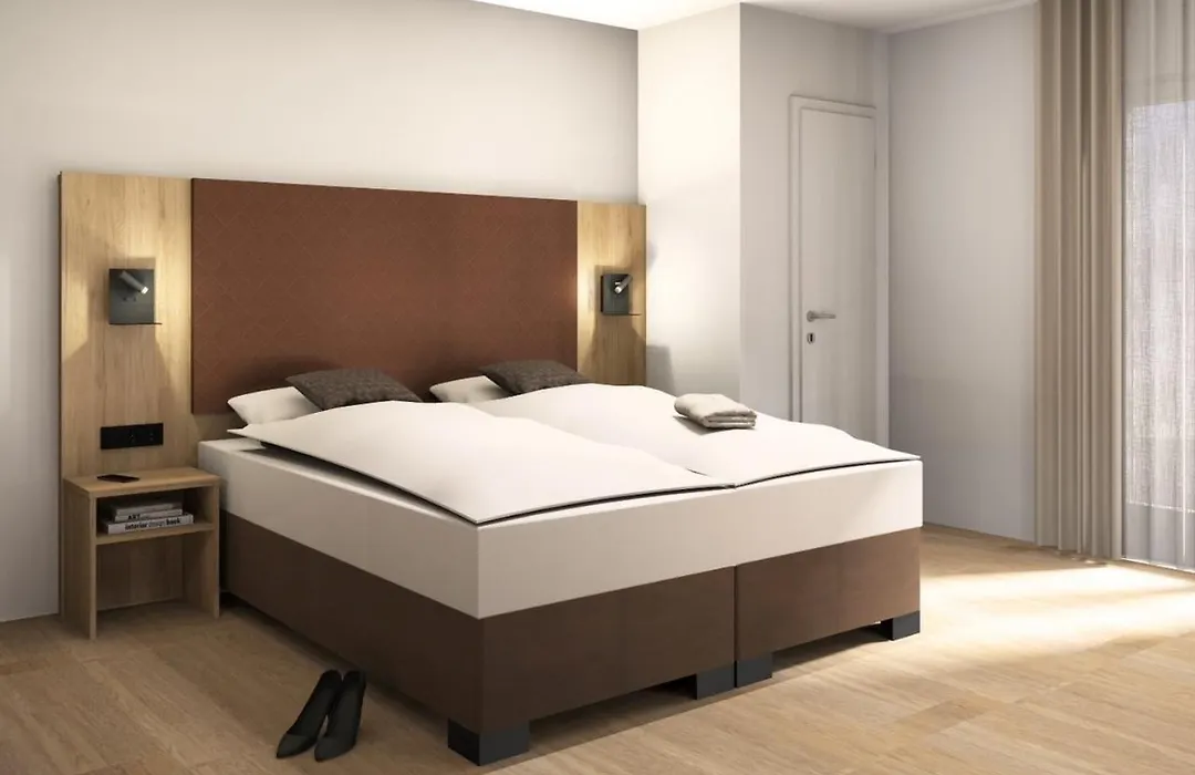 Hotel Charlotte-1