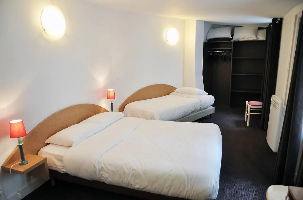 Hotel De La Tour-1