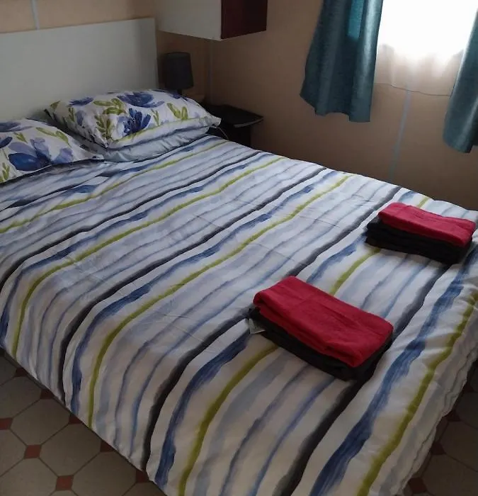 Marennes mobilhome 46 Domaine des pins-1