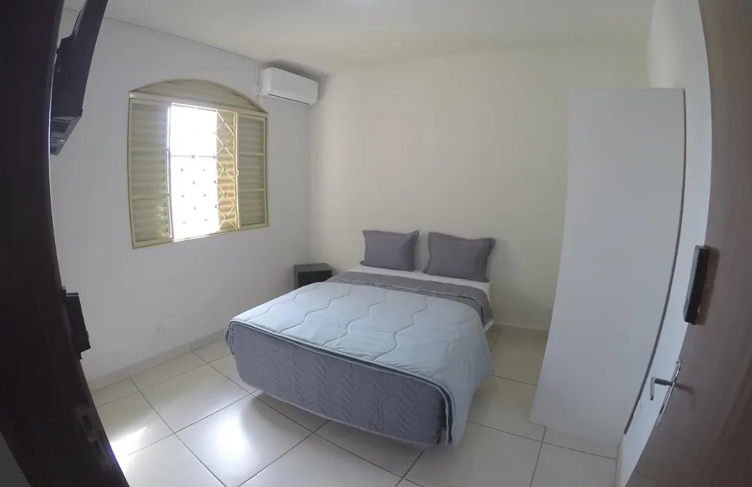 Quartos Delfim Moreira-1