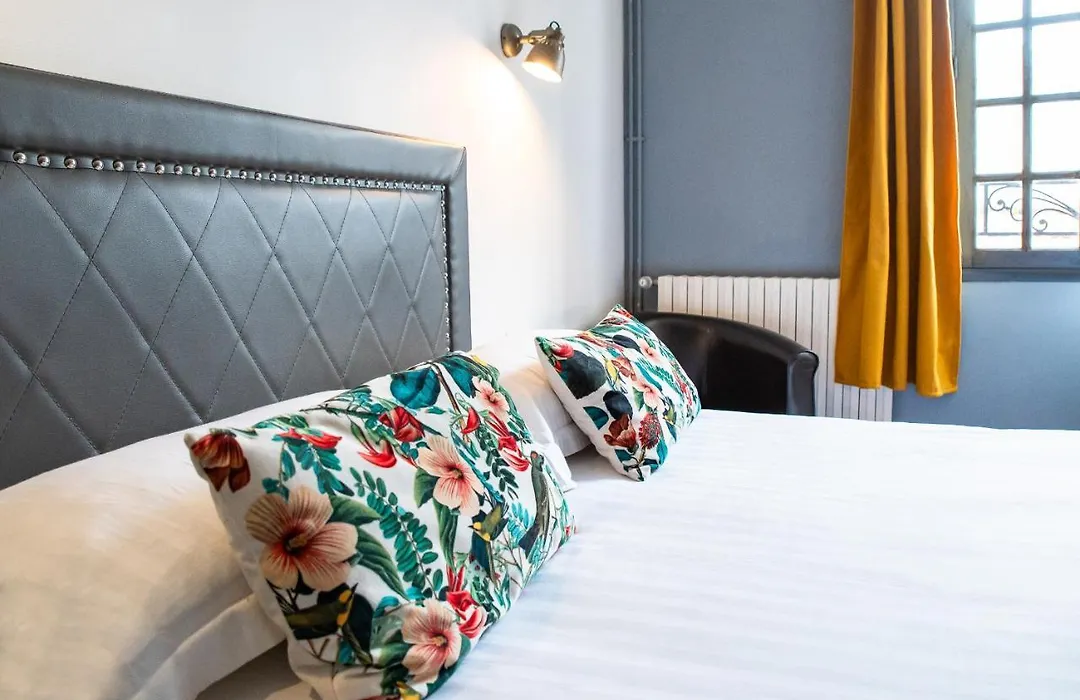 Hotel Le Port Neuf-1