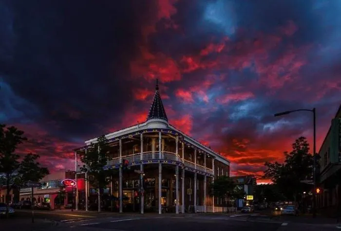 Weatherford Hotel-1