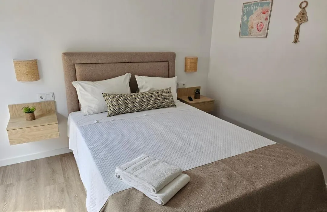 Curtido House Suits - Suite-1