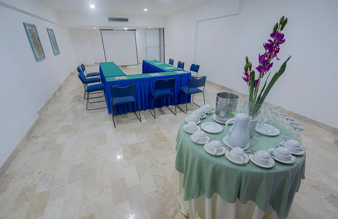 Playa Suites Acapulco-1