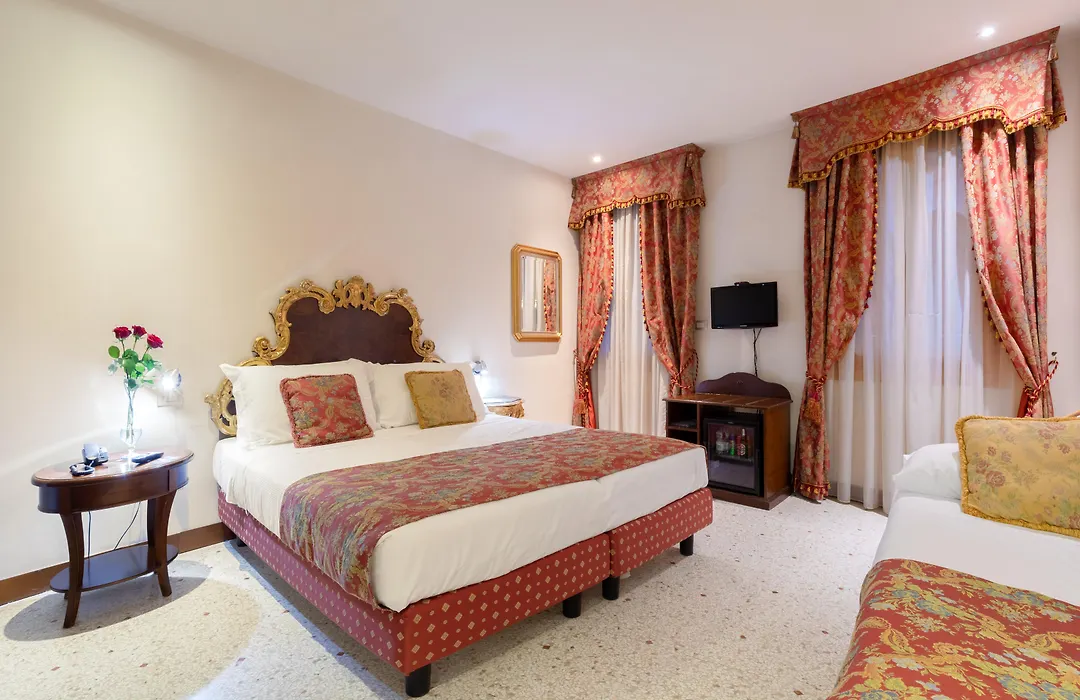 Palazzina Fortuny-1