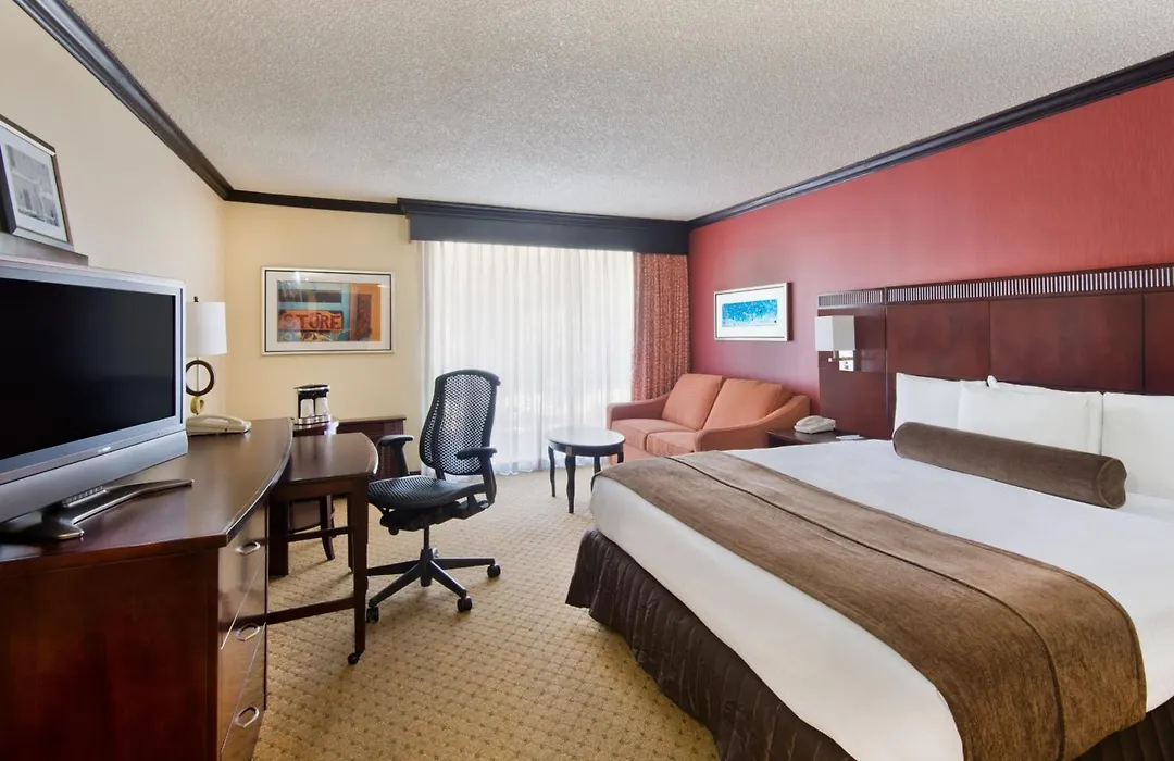 Crowne Plaza Albuquerque By Ihg-1