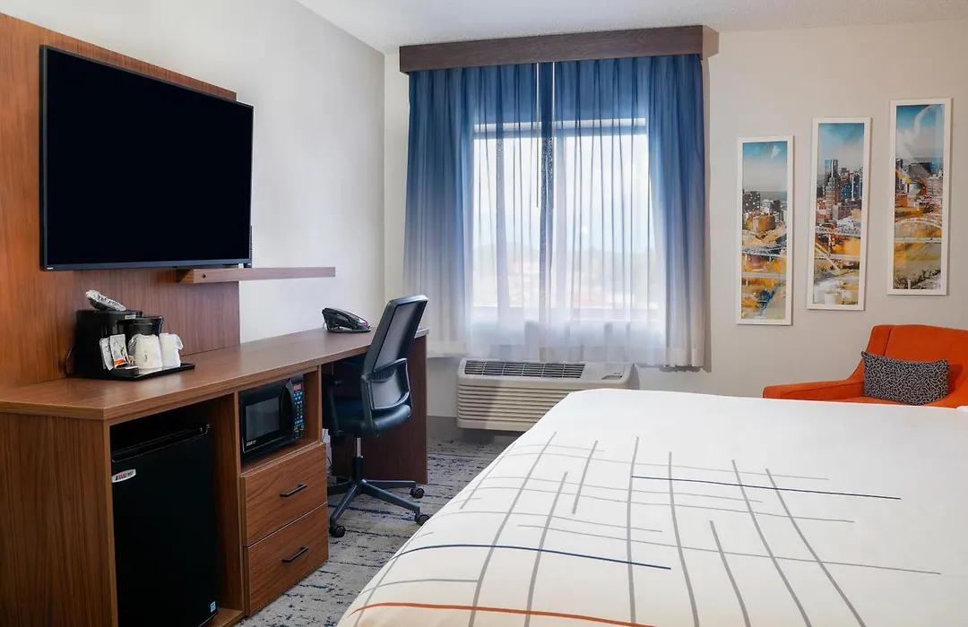 La Quinta By Wyndham Nashville Airport-1