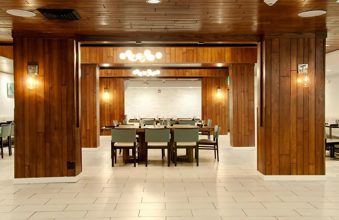 Holiday Inn Victorville By Ihg-1