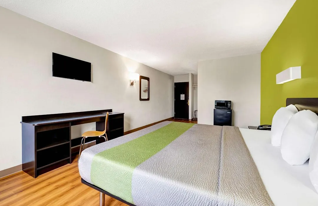 Motel 6 Indianapolis In-1
