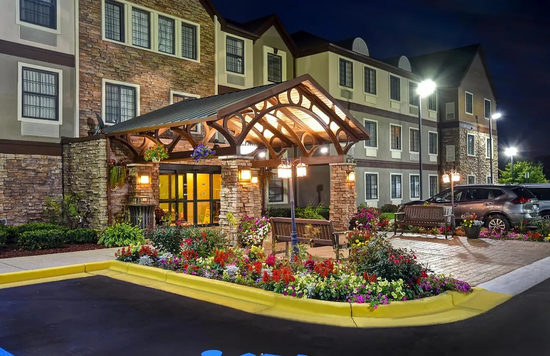 Staybridge Suites Grand Rapids-Kentwood By Ihg-1