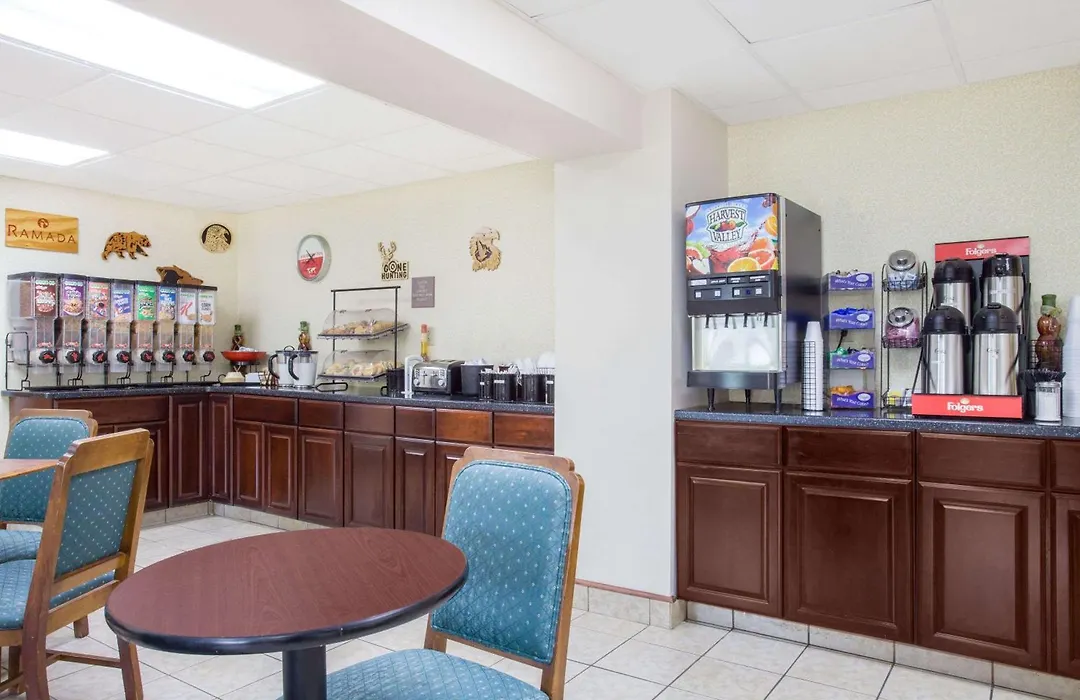 Ramada By Wyndham Angola/Fremont Area-1
