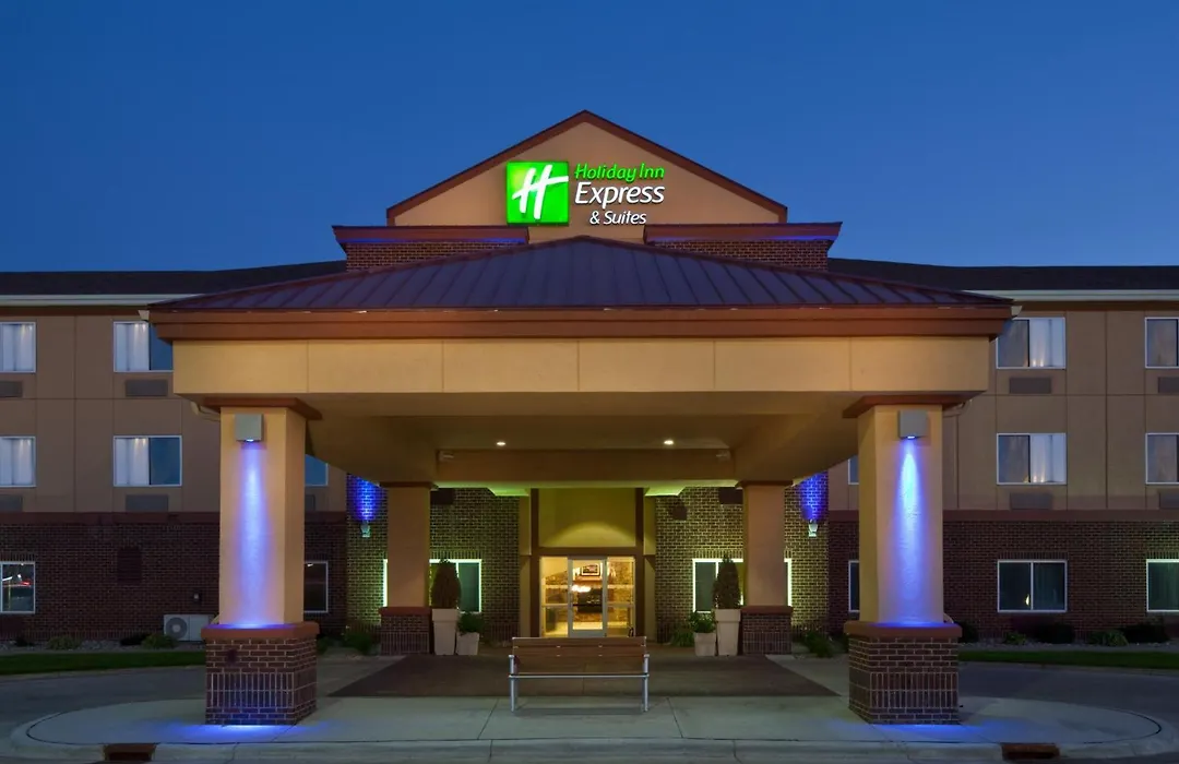 Holiday Inn Express & Suites Aberdeen By Ihg-1