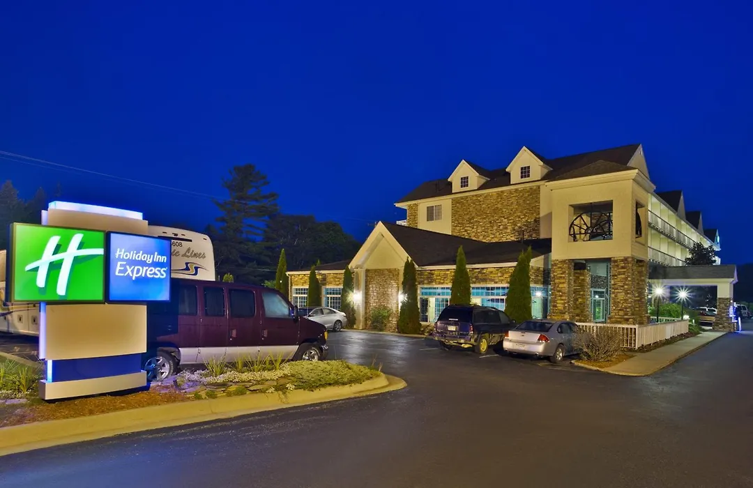 Holiday Inn Express Mackinaw City By Ihg-1