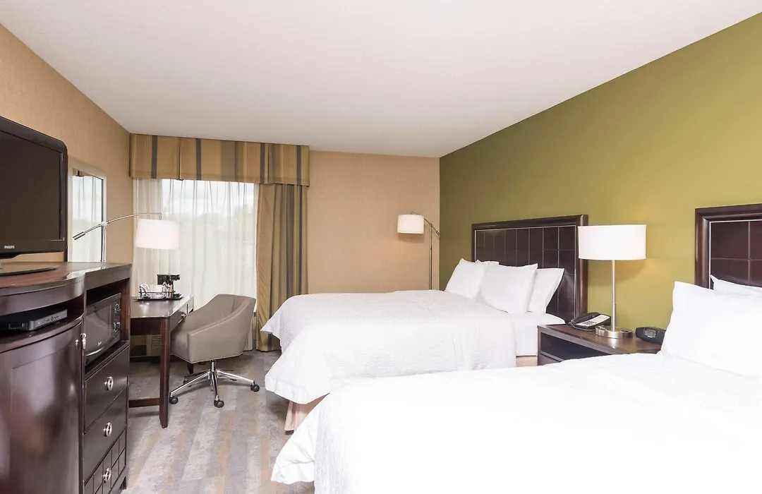 Hampton Inn Port Huron-1