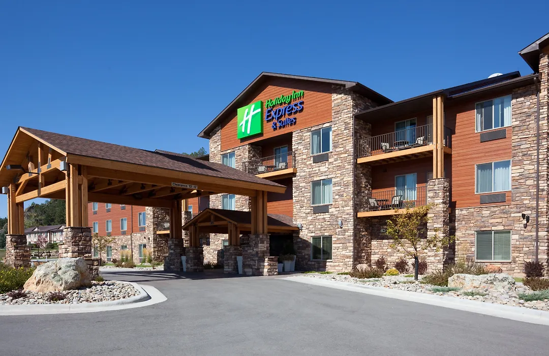 Holiday Inn Express & Suites Custer-Mt Rushmore-1