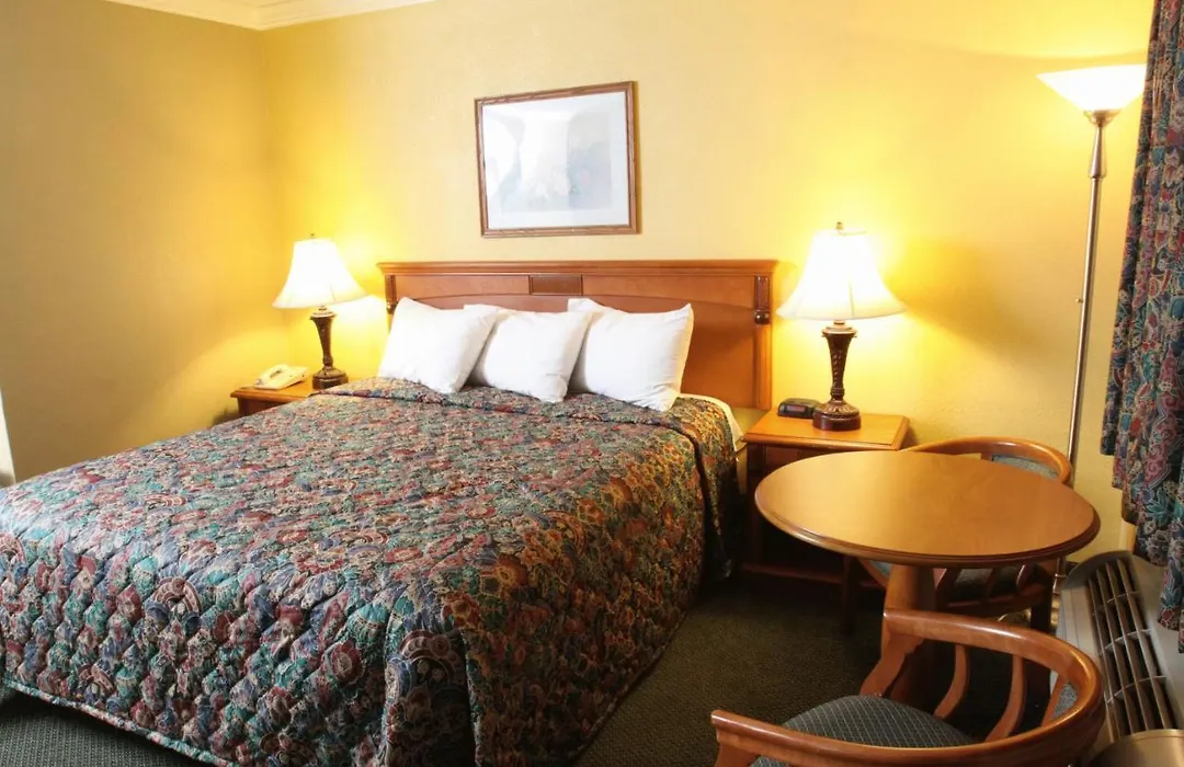Skyways Hotel-1