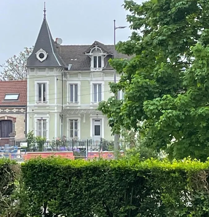 La Bonne Maison 3-1
