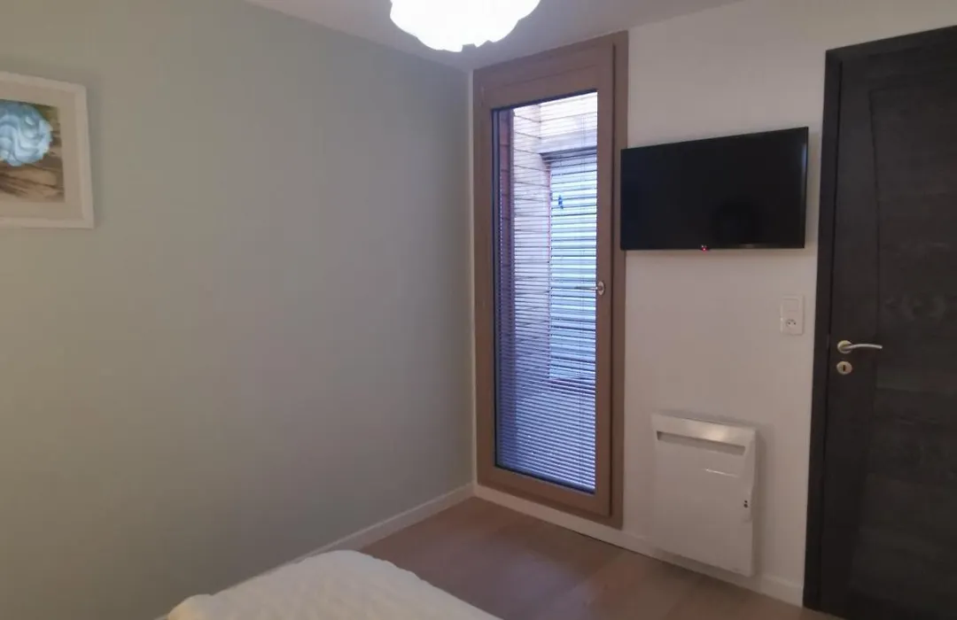 Chambre Dans Un Joli Appartement-1